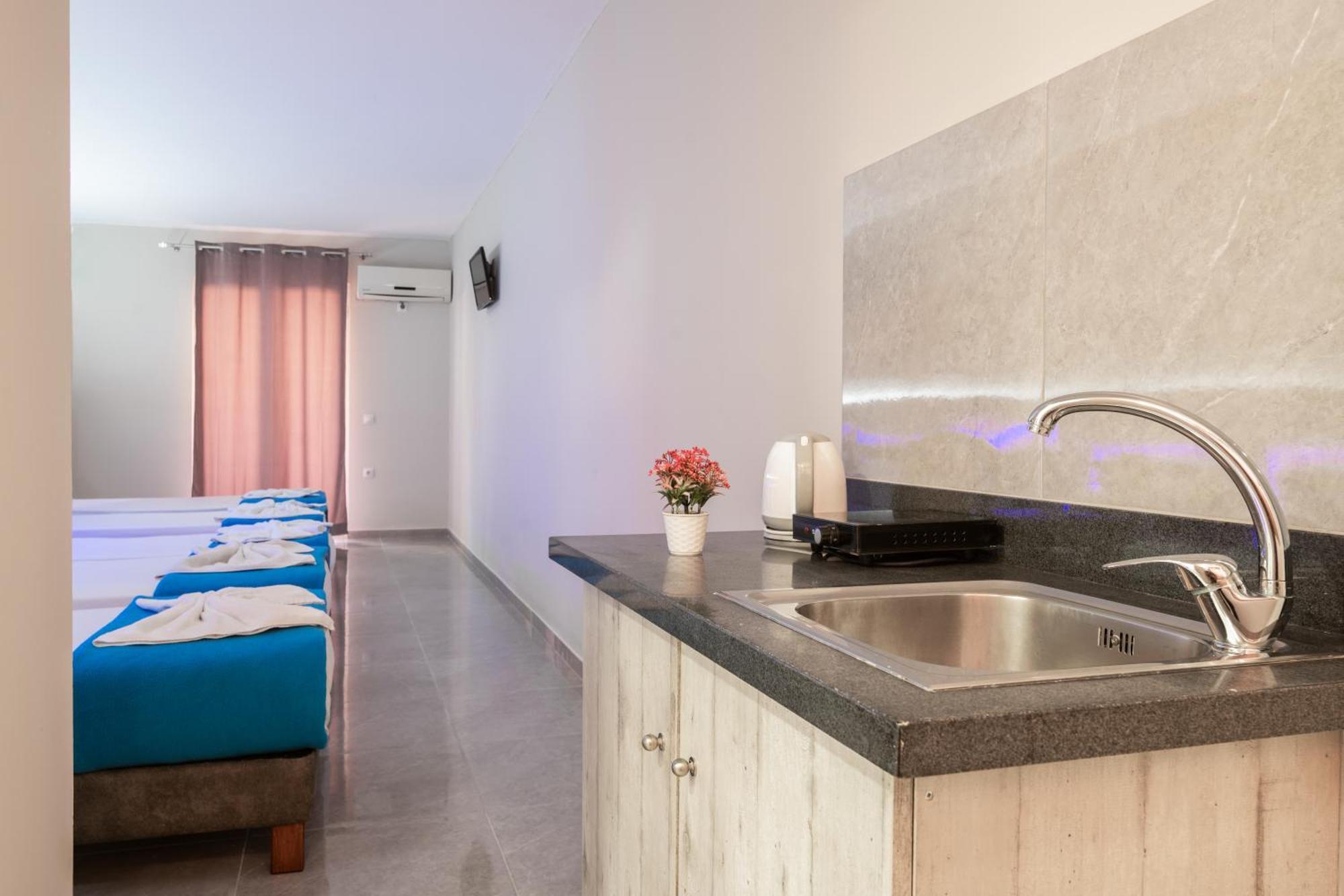Savvas Hotel (Adults Only) Laganas Exterior foto